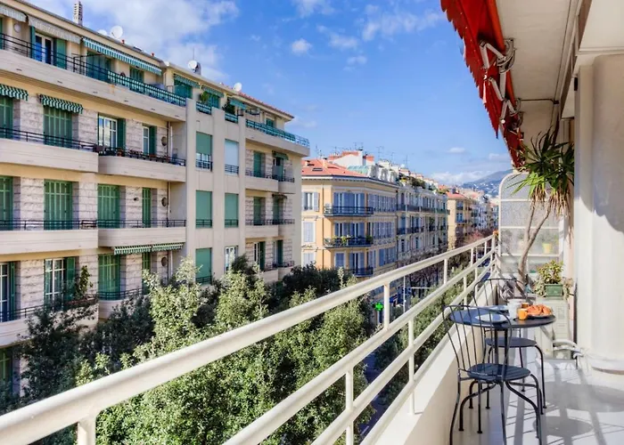 #29 Suite Gambetta Ac Sea View 2 Bedrooms 1Min Walk To Promenade & Sea